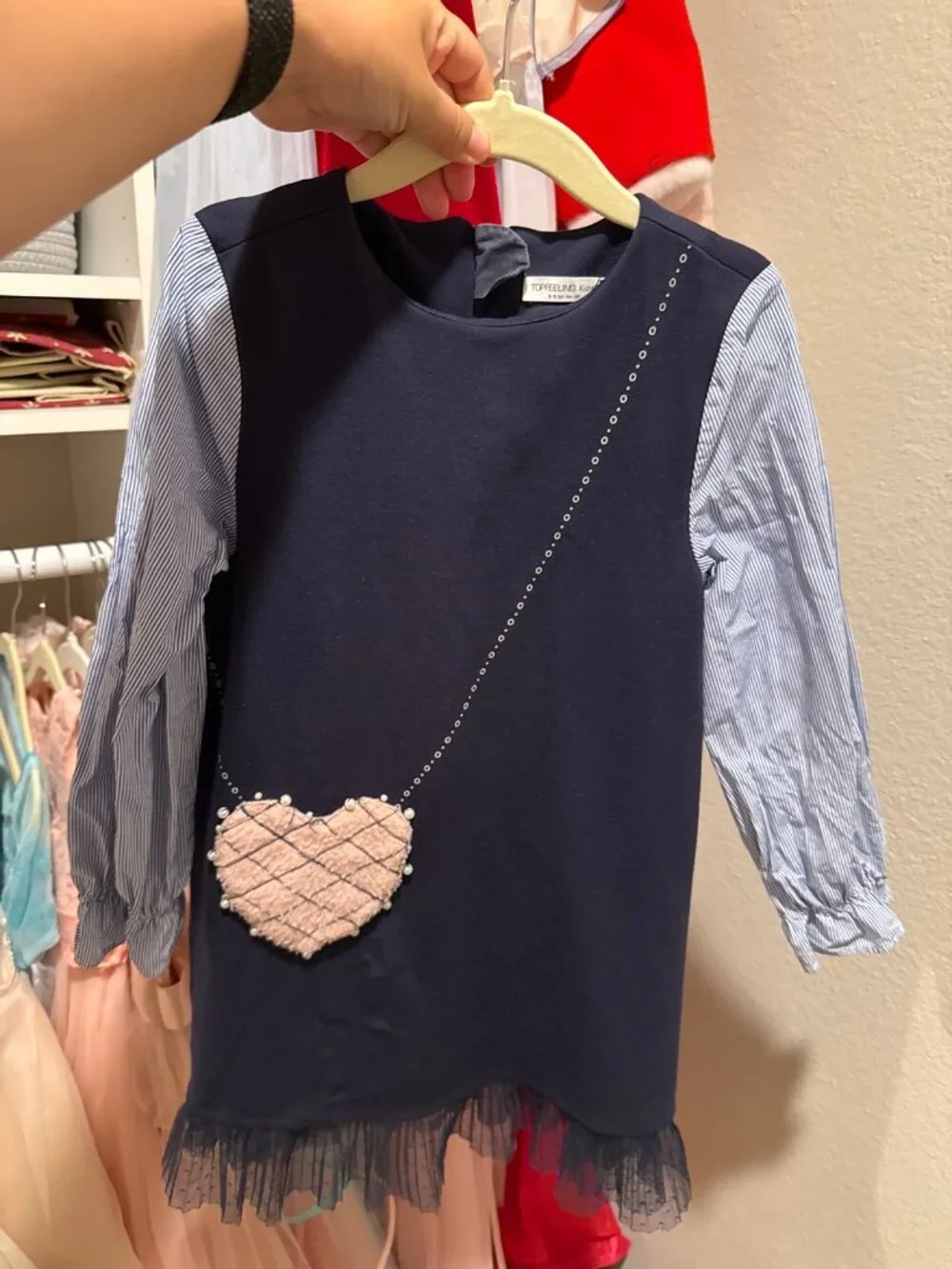 TOPFEELING Kids Girls Navy Dress – Striped Sleeves Heart Applique (100-125cm)